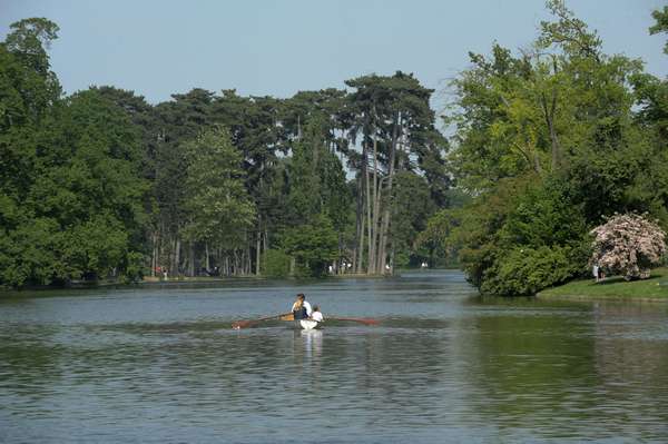 camping_paris_activites_lac_bois_boulogne