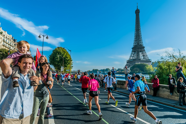 Paris,,,France,-,April,14,:,Marathon,Runners,At